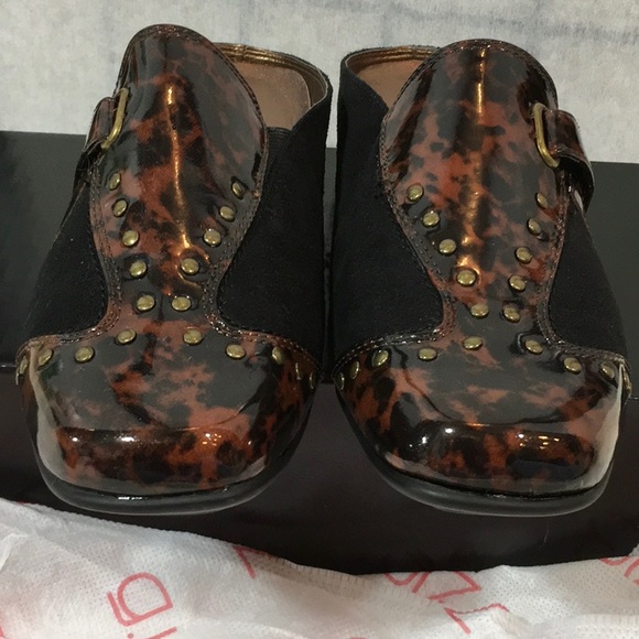 G. Wiz black and tortoise slip on shoes - Picture 1 of 7